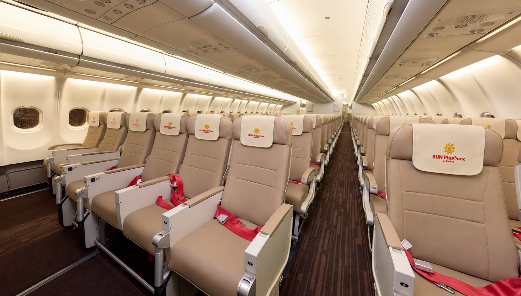 Chỉ còn 2 ngày nữa, 1 chuyến bay đặc biệt của Sun PhuQuoc Airways sẽ cất cánh từ Hà Nội tới TP.HCM - Ảnh 1.
