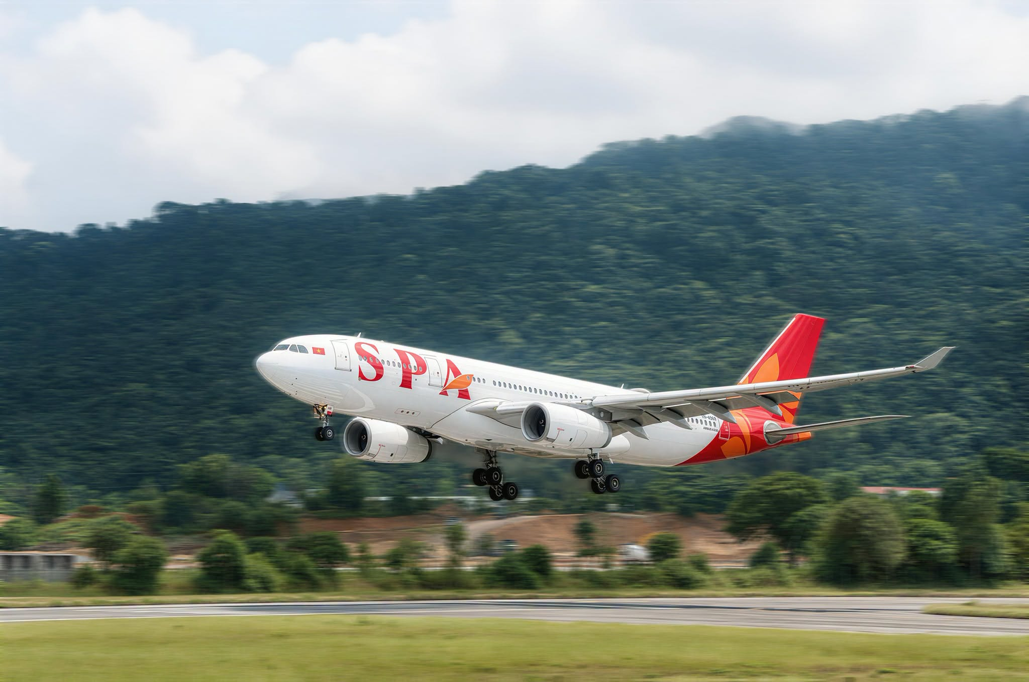 Chỉ còn 2 ngày nữa, 1 chuyến bay đặc biệt của Sun PhuQuoc Airways sẽ cất cánh từ Hà Nội tới TP.HCM - Ảnh 3.