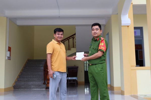 Tăng Phương Toàn SN 1984 chuyển khoản 50 triệu đồng vào tài khoản của Nguyễn Thị Kim Ngân ở Đồng Tháp: Công an rà soát giao dịch ảnh 1