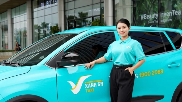 Ông Phạm Nhật Minh Hoàng: Tài xế nữ của Green SM được giảm ngày công, tặng 500.000 đồng khi sinh con - Ảnh 1.