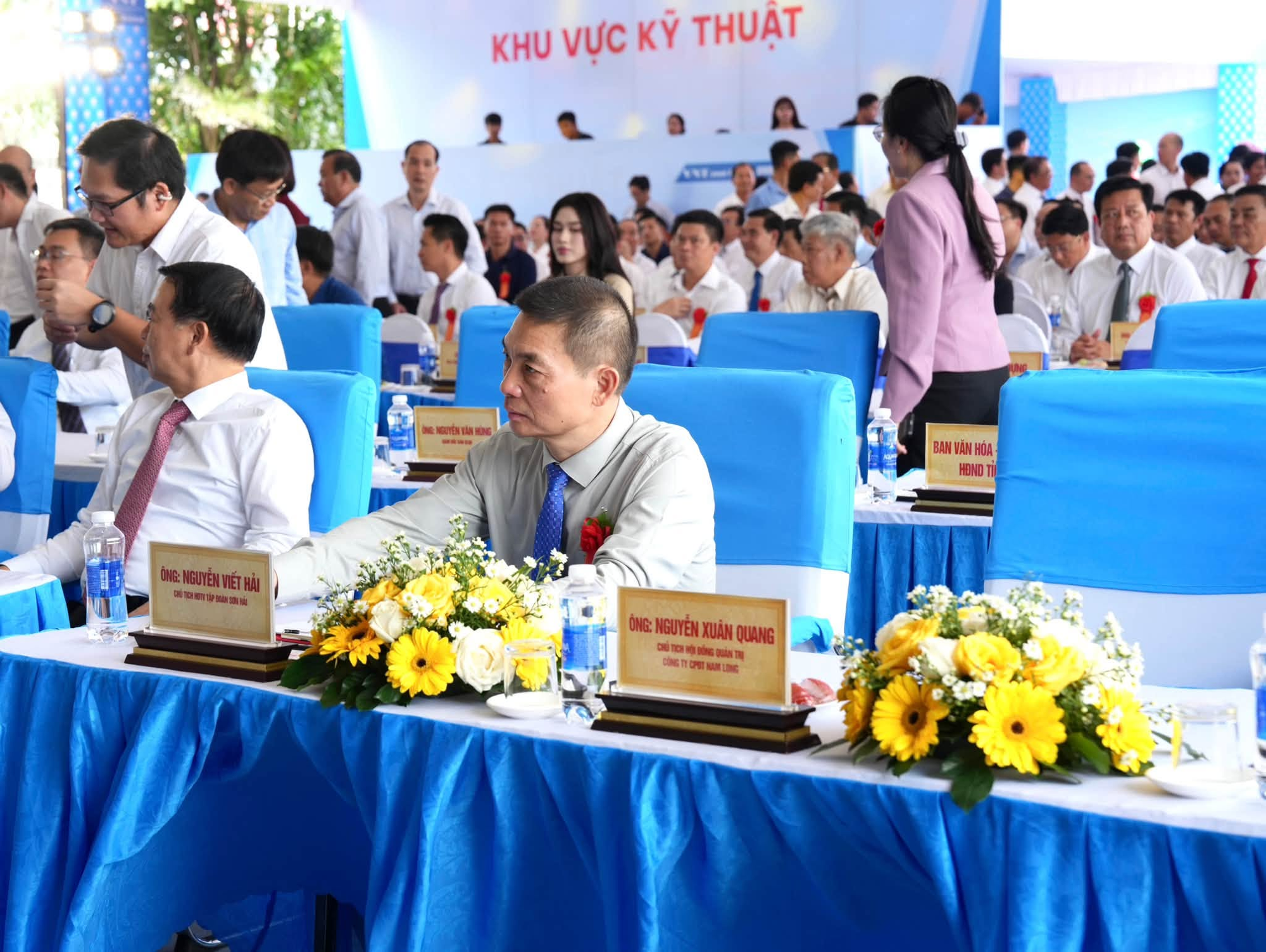 Sơn Hải đang xây một công trình thuộc dạng "bậc nhất, hạng nhất" Việt Nam: Chủ tịch Tập đoàn trực tiếp cam kết, đầu tư 43.298 tỷ đồng, nằm trên 2 tỉnh - thành phố, dự kiến khai thác ngay trong 2029 - Ảnh 4.