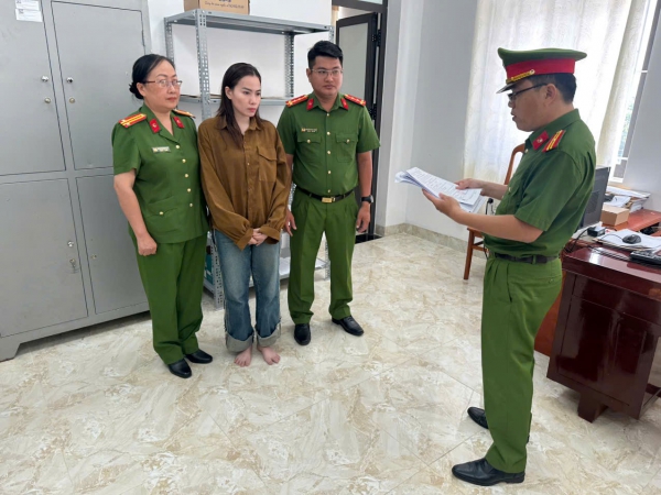 Bắt chủ hụi Phạm Thị Hồng Mơ SN 1993 ảnh 1