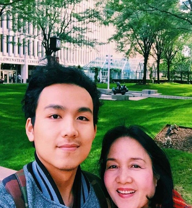 Gia đình doanh nhân nghìn tỷ có cha là tiến sĩ Toán, cựu lãnh đạo ngân hàng, con gái lọt Top Hoa hậu Việt Nam, con trai út SN 1996 điều hành loạt doanh nghiệp - Ảnh 4.