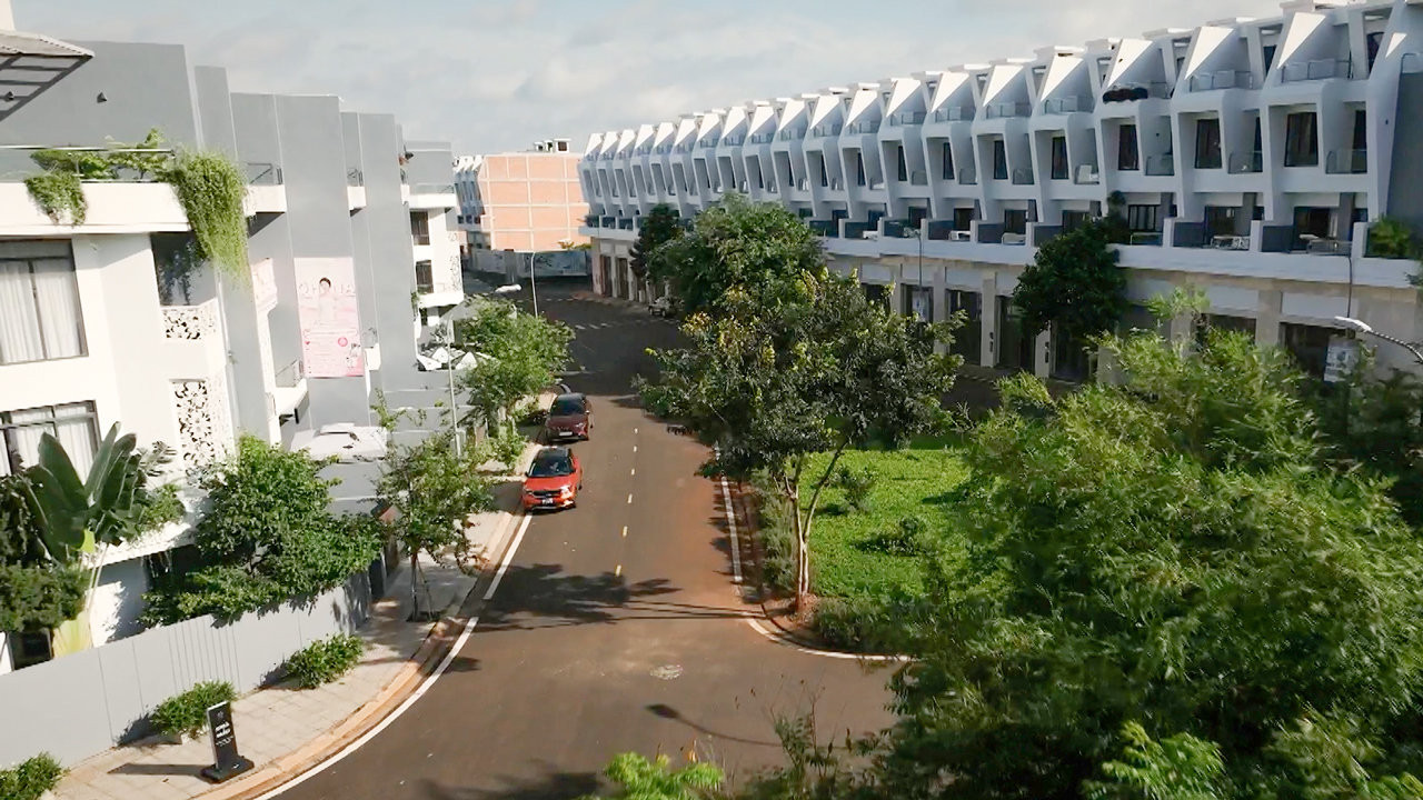 Ông Đặng Lê Nguyên Vũ đang tuyển người cùng đi bán bất động sản: Không giới hạn tuổi tác, hoa hồng lên tới 200 triệu đồng mỗi giao dịch ảnh 3