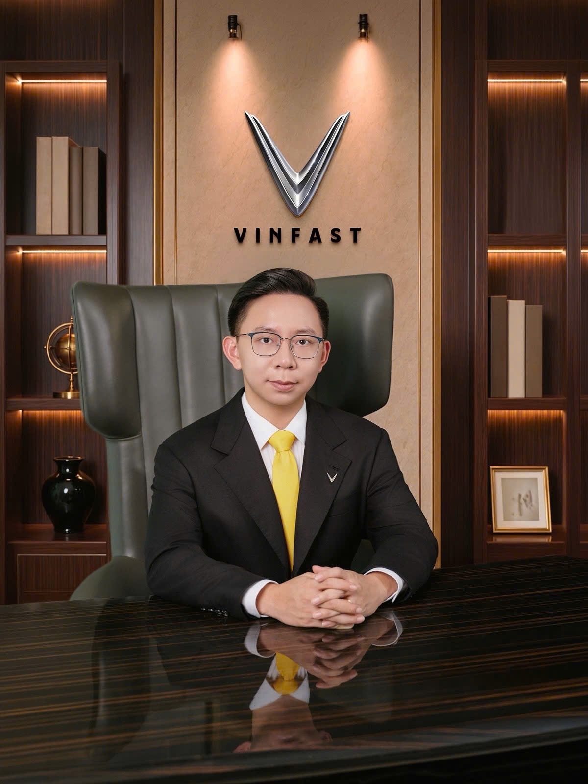Con trai ông Phạm Nhật Vượng đang tuyển gấp nhân sự mới, công việc liên quan nhiều tới sản phẩm của công ty, ưu tiên người biết "nghe - nói - đọc - viết", mức lương gây tò mò - Ảnh 1.
