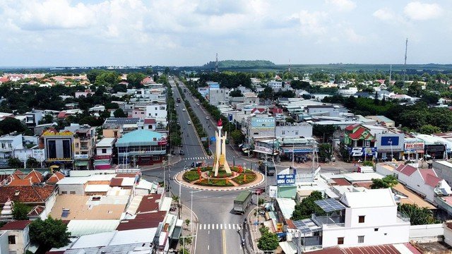 Sau nhiều năm im ắng, ông Trần Quí Thanh trở lại rầm rộ với bất động sản: Lập công ty 1.400 tỷ, nhắm khu công nghiệp 800 ha - Ảnh 1.