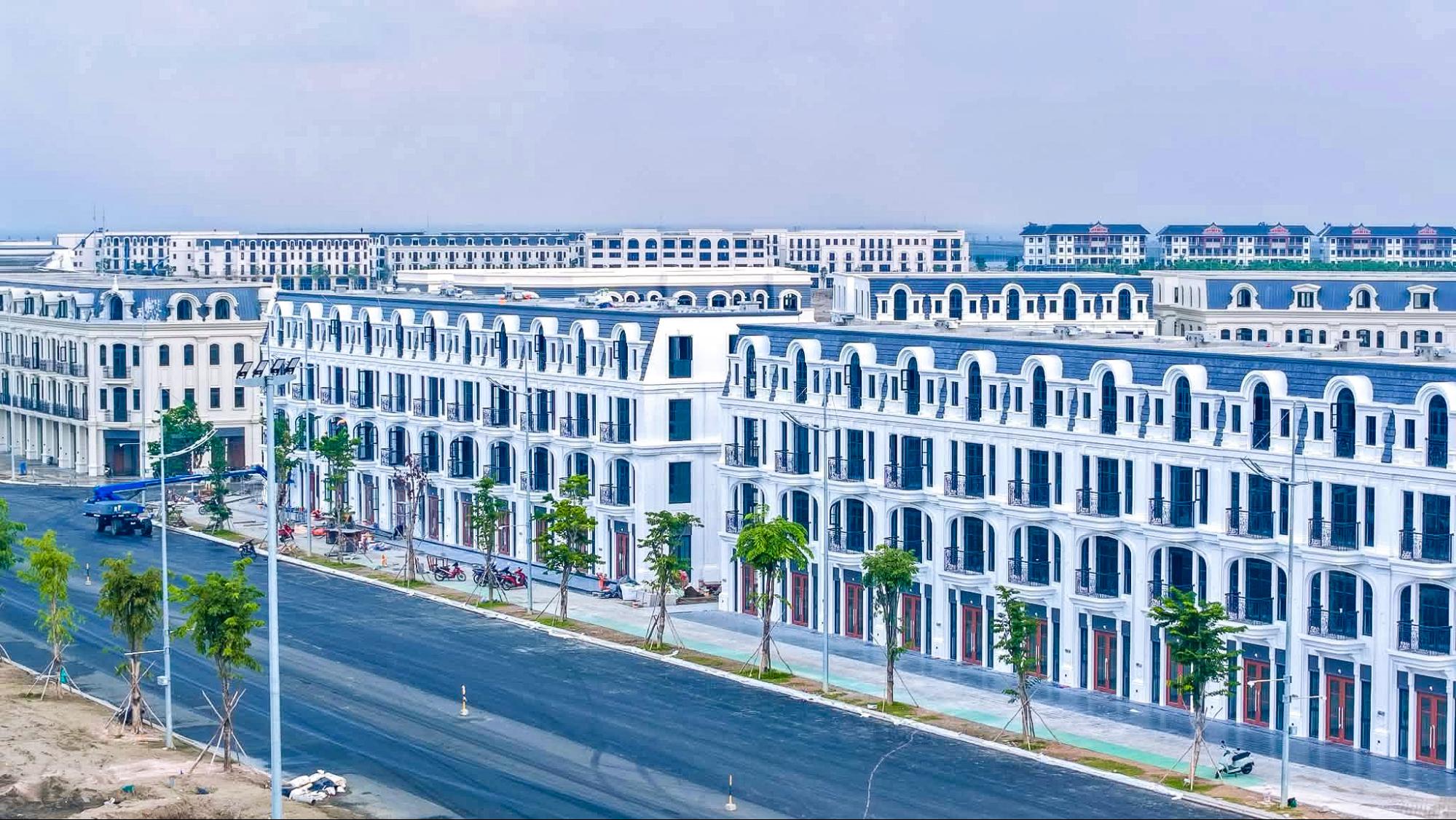 Diễn biến mới nhất của loạt hạ tầng Cần Giờ tỷ USD: Cầu vượt sông chuẩn bị đổ cọc, nút giao cao tốc bắt đầu thi công, sắp mở tuyến “nối biển” - Ảnh 3.