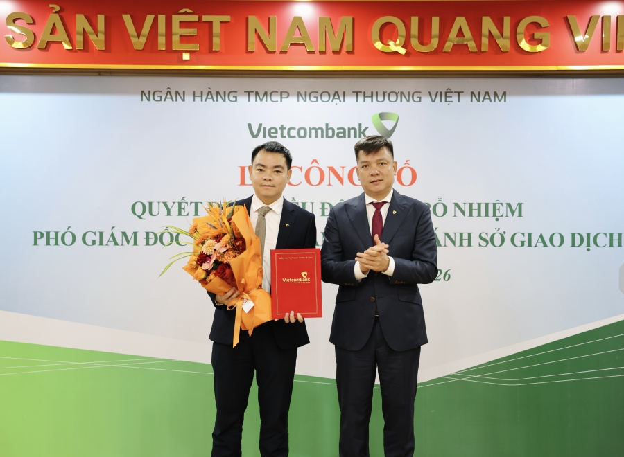 Vietcombank bổ nhiệm loạt Giám đốc chi nhánh, nhân sự cấp cao Trụ sở chính - Ảnh 3.