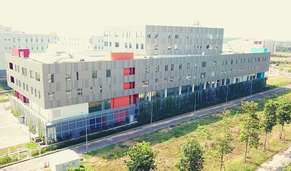 1 trường ĐH công lập đào tạo 100% bằng tiếng Anh, học phí tới 90 triệu đồng/năm: được đầu tư gần 4.000 tỷ đồng, rộng 50,5ha - Ảnh 2.