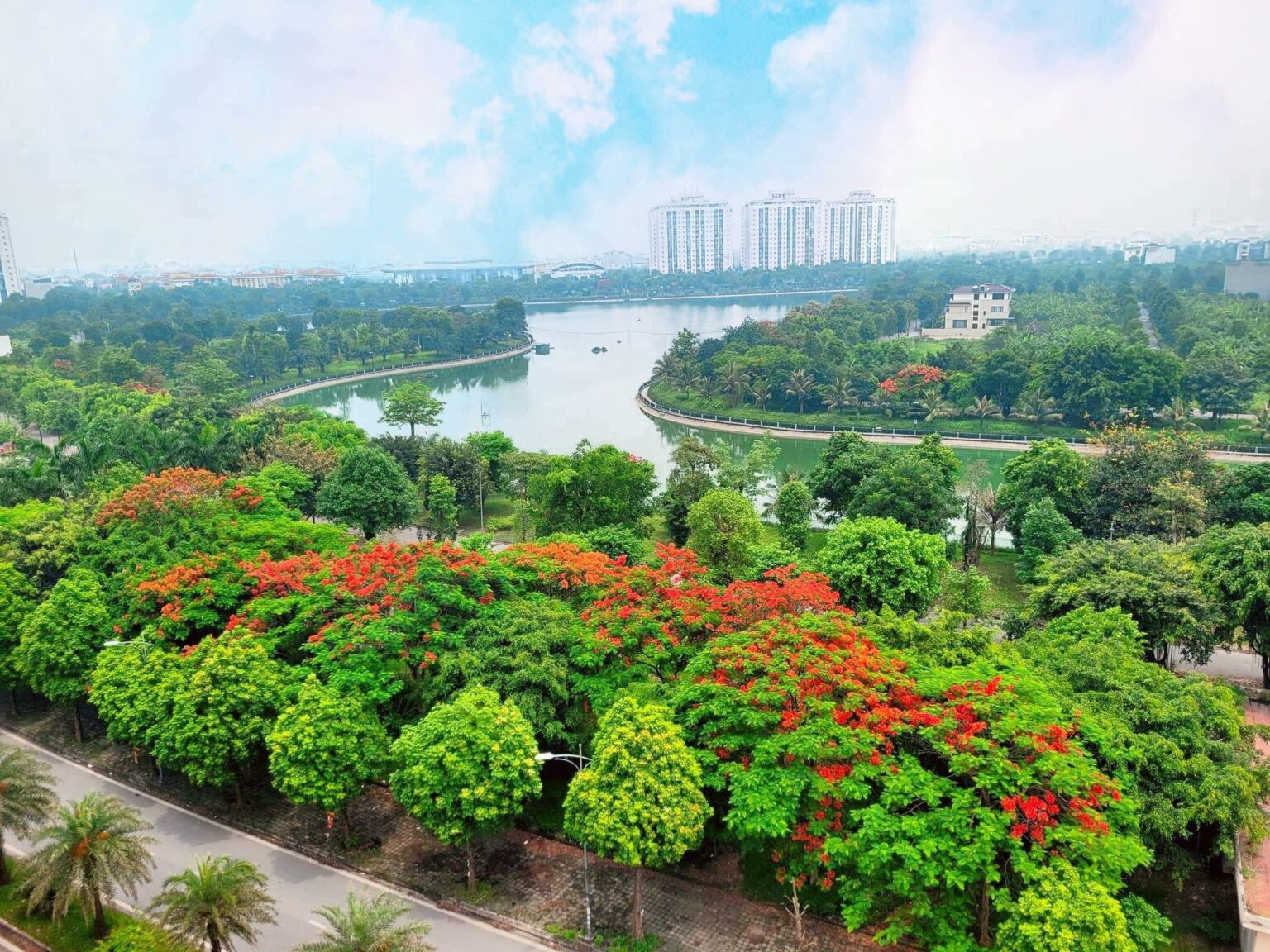 Toàn cảnh 2 khu đô thị rộng gần bằng hồ Tây, có thể sẽ dòng người từ loạt dự án sai phạm của Mường Thanh - Ảnh 10.
