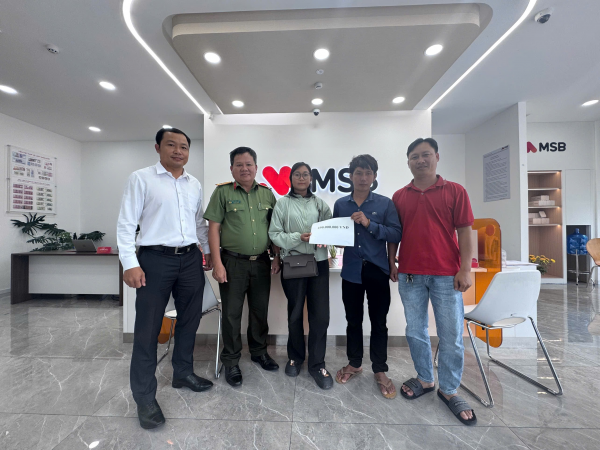 Kế toán chuyển 250.000.000 đồng vào tài khoản MSB của Trần Văn Khanh SN 1995: Doanh nghiệp phải đến công an trình báo- Ảnh 1.