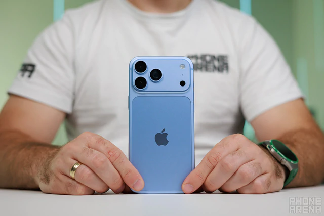 iPhone 18 Pro giá gần 39 triệu tại Việt Nam tưởng đã đắt, nhưng có nơi phải trả gần gấp đôi: Việt Nam thực tế đứng thứ mấy thế giới? - Ảnh 1.