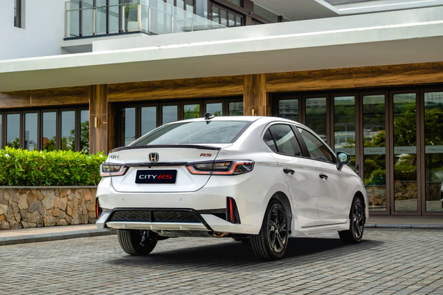 Honda City 2026 chính thức ra mắt tại Việt Nam: Giá không đổi, có những nâng cấp gì? - Ảnh 3.