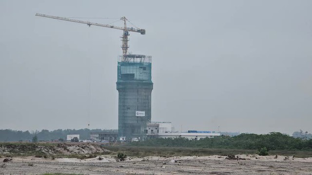 Đúng 9h sáng mai - 15/10, một máy bay Cessna 208 sẽ thực hiện nhiệm vụ đặc biệt tại miền Trung, bay trong 60 - 90 phút mà không hạ cánh ảnh 3