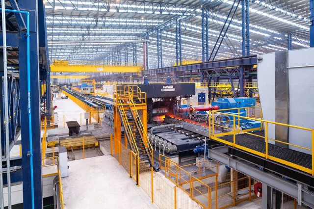 Cận cảnh “cỗ máy khổng lồ” sắp xuất hiện tại siêu tổ hợp thép của tỷ phú Phạm Nhật Vượng- Ảnh 3.