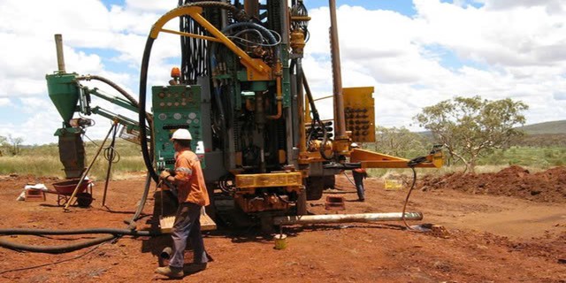 Khoan 498 lỗ sâu tổng 46.000m, Việt Nam phát hiện kho báu được Trung Quốc 2 lần ngỏ ý dù nắm trữ lượng gấp 12 lần, công nghệ khai thác Trung Quốc có gì? - Ảnh 1.