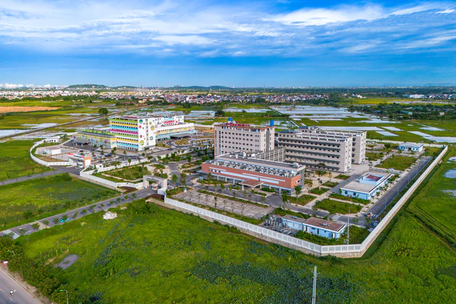 Một xã cách trung tâm Hà Nội 30 phút di chuyển sắp xây trường đại học quy mô 10.000 sinh viên, nằm trên trục đường rộng hơn 3 lần đường băng sân bay, có tuyến metro nối thẳng vào nội đô - Ảnh 3.