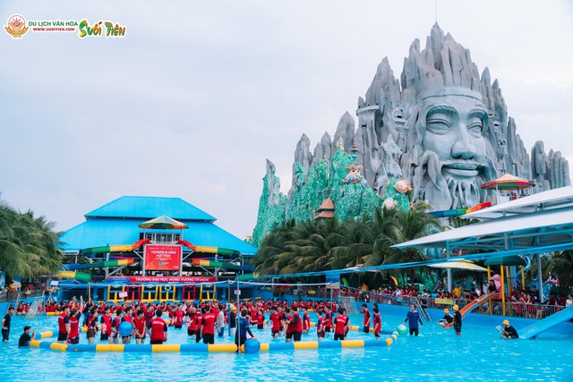 Đối thủ khu du lịch Đại Nam của vợ chồng bà Nguyễn Phương Hằng có động thái đặc biệt - Ảnh 2.