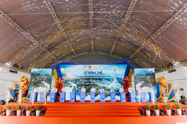 Việt Nam đang x&acirc;y dựng một c&ocirc;ng tr&igrave;nh cao nhất thế giới, vượt Trung Quốc để lập kỷ lục to&agrave;n cầu, c&oacute; tuyến c&aacute;p treo nối thẳng l&ecirc;n đỉnh n&uacute;i do Sun Group đầu tư- Ảnh 1.