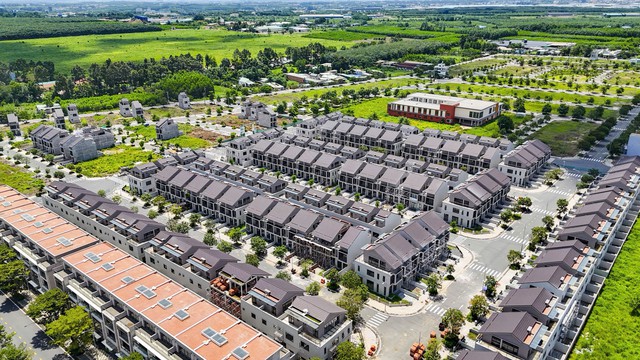 Siêu dự án sân bay 16 tỷ USD lớn nhất Việt Nam chuẩn bị khánh thành, loạt khu đô thị và công nghiệp cấp tập triển khai - Ảnh 2.