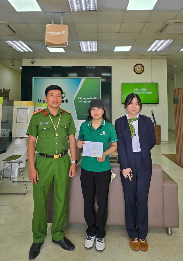 Ngô Đức Nam SN 1960 chuyển khoản 150.000.000 đồng vào tài khoản Vietcombank của Trần Thị Thu Thảo ở Quảng Ngãi: Công an rà soát giao dịch ảnh 1