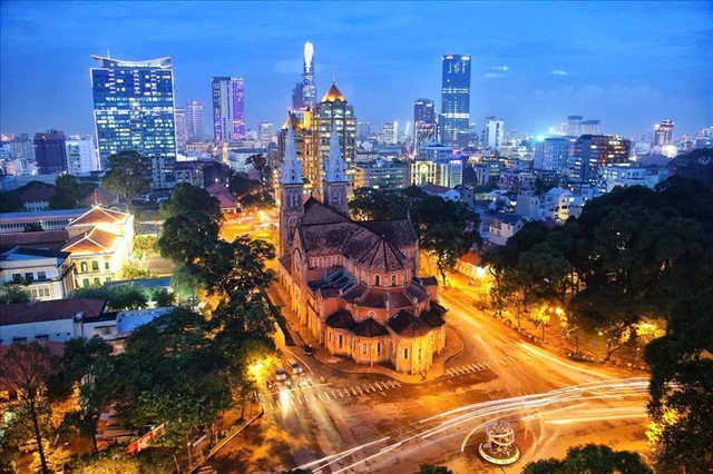 Việt Nam trở thành điểm nóng thế giới về gia tăng tầng lớp siêu giàu, tài sản TCCN sắp đạt 600 tỷ USD, người đứng sau quản lý là ai? - Ảnh 3.