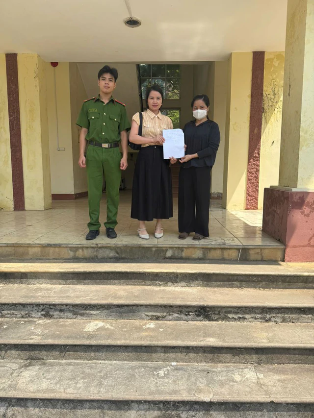 Tài khoản MBBank nhận được 400.000.000 đồng với nội dung “Thanh toán tiền mua hàng”, người phụ nữ ở Phú Thọ báo công an rà soát giao dịch - Ảnh 1.