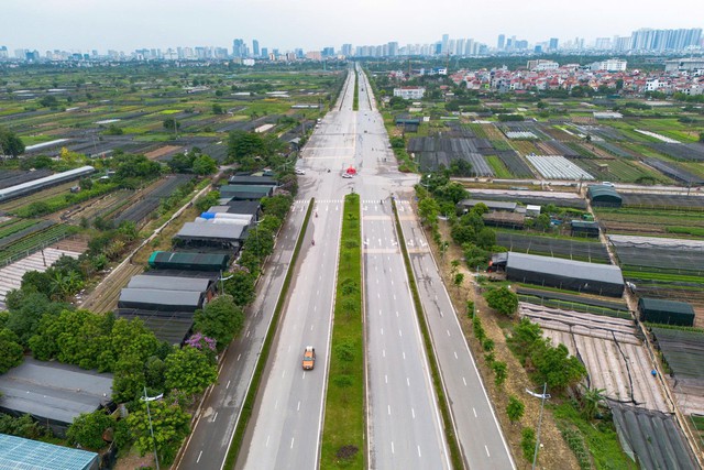 Th&agrave;nh phố gi&agrave;u nhất miền Bắc đang l&agrave;m đại lộ rộng 10 l&agrave;n sẽ ho&agrave;n th&agrave;nh v&agrave;o năm 2027, kết nối đến c&aacute;c đại đ&ocirc; thị của loạt &ocirc;ng lớn Sunshine Group, Vinhomes - Ảnh 1.