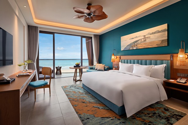 Quảng Ninh có một “kiệt tác” nghỉ dưỡng 1.700 tỷ đồng ẩn mình giữa “kỳ quan của ĐNÁ”: Rộng 350.000 m2, 2 năm liên tiếp nhận 5 giải thưởng quốc tế - Ảnh 2.