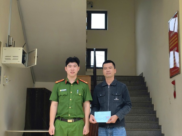 Công an rà soát giao dịch chuyển khoản 1.000.000.000 đồng đến tài khoản ACB của 1 chủ hộ kinh doanh ở Lâm Đồng - Ảnh 1.