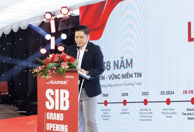 Chủ tịch và Tổng giám đốc Searefico cùng đăng ký mua 1,6 triệu cổ phiếu: SRF tăng 5 phiên, lợi nhuận sau soát xét tăng 41% - Ảnh 1.