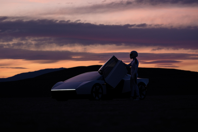 Tỷ phú Elon Musk vừa cho ô tô “diễn xiếc”: Lộn ngược giữa không trung rồi hạ cánh an toàn, mất chưa đến 1 giây để tăng tốc từ 0 lên 96km/h - Ảnh 4.